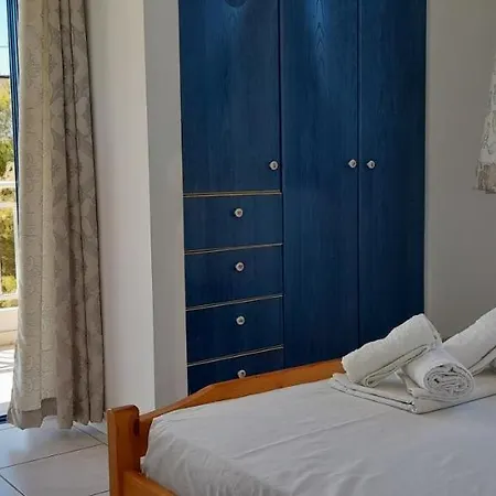 아파트 Lakkopetra