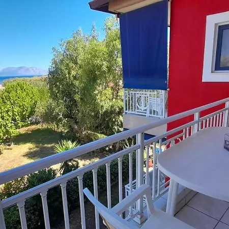 아파트 Lakkopetra