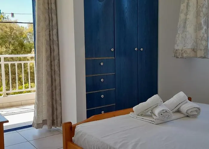 Apartament Lakkopetra