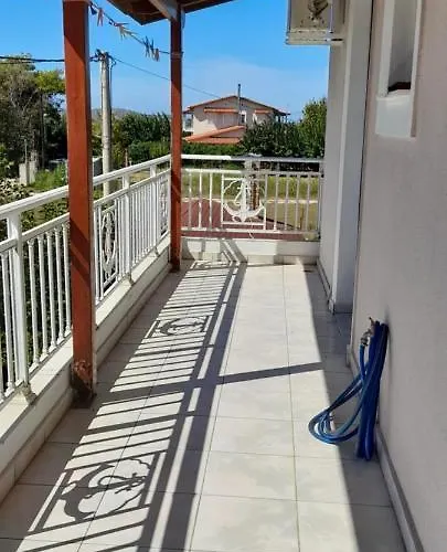 Lakkopetra Lägenhet Lakopetra