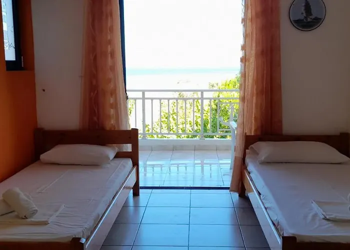 Lägenhet Lakkopetra